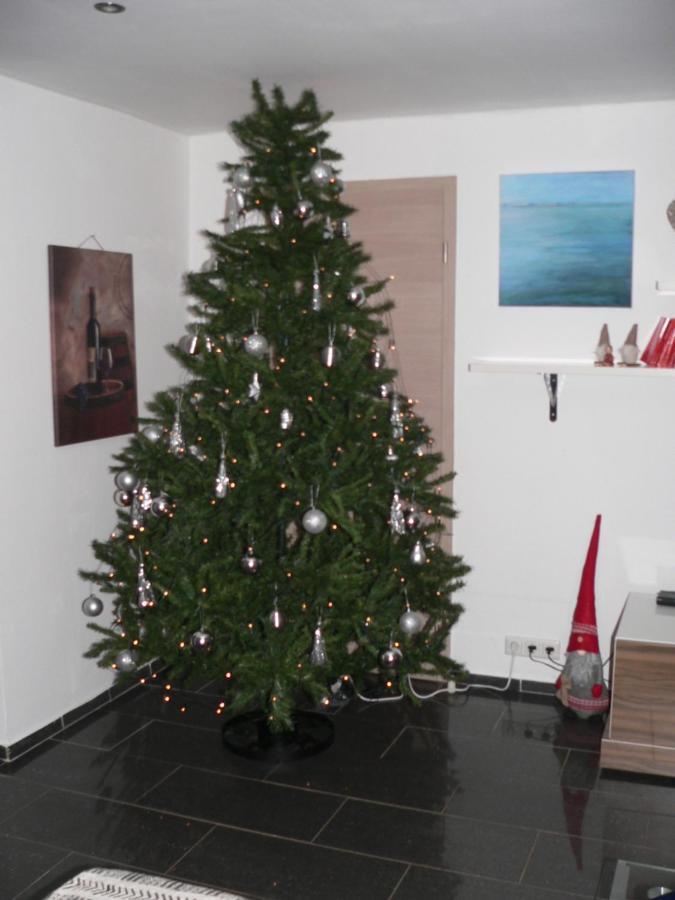 Ferienhaus Zum Gruenen Holz Zetel ภายนอก รูปภาพ